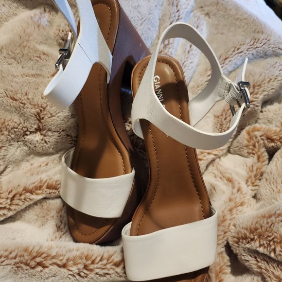 Chunky heels - Picture 2 of 3